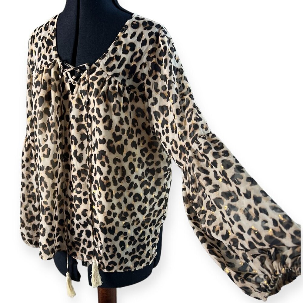 Boutique NWT Leopard Chiffon Bell Sleeve Blouse M